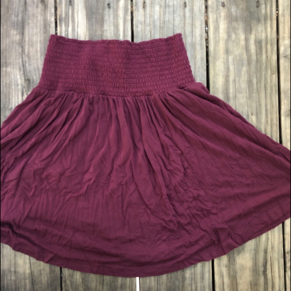 h&m burgundy skirt